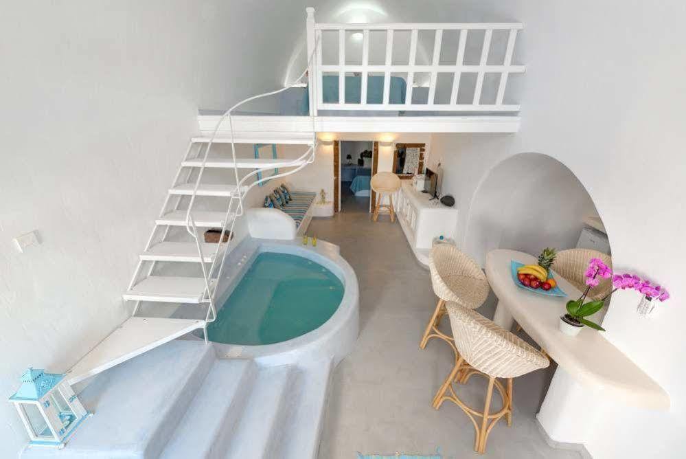 Fira White Residence Exteriör bild